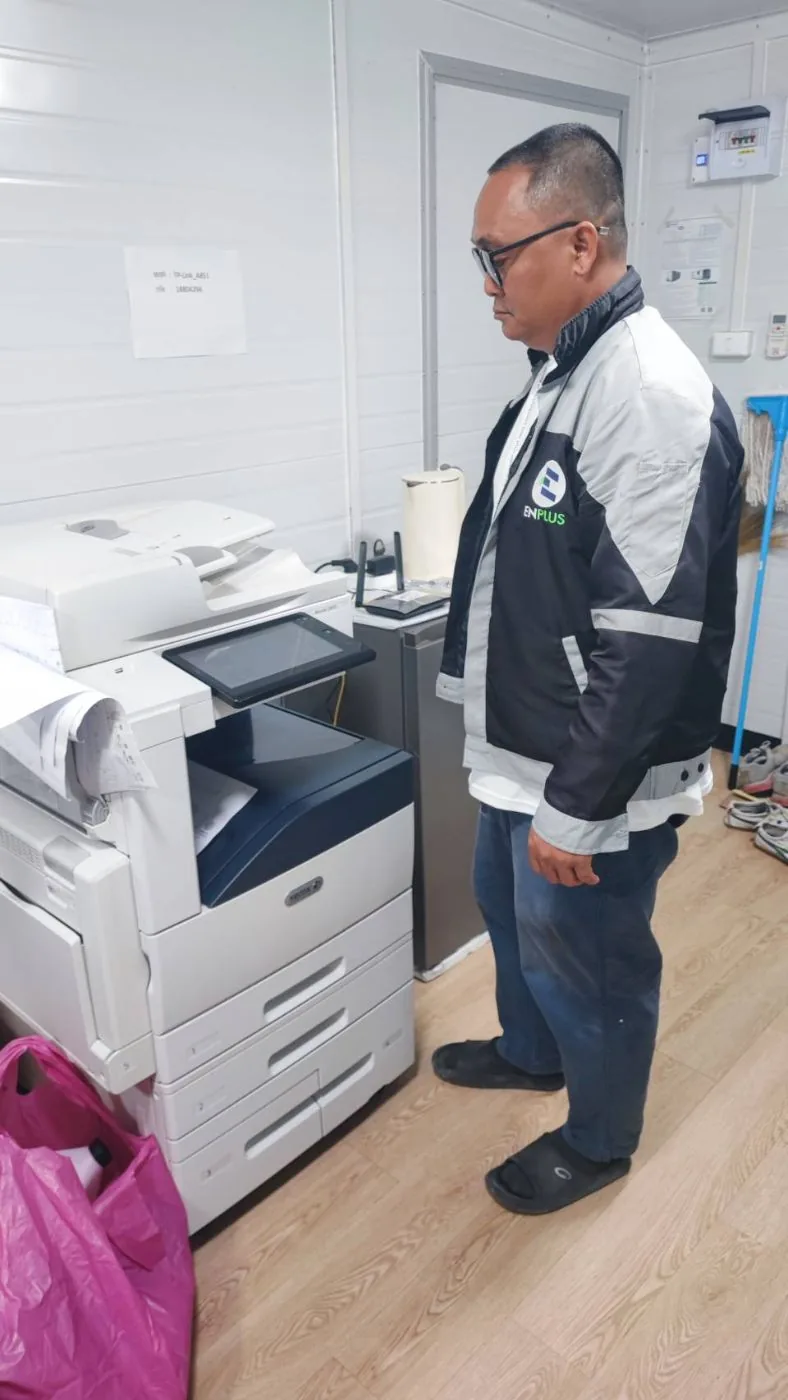 ติดตั้งเครื่องถ่ายเอกสาร Xerox พร้อมชุดถาดจัดชุดเอกสาร (Finisher)