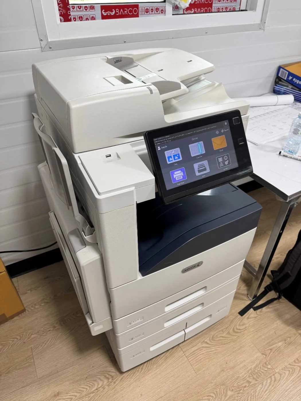 เช่าเครื่องถ่ายเอกสาร Xerox AltaLink C8055 - ด้านหน้าตรง