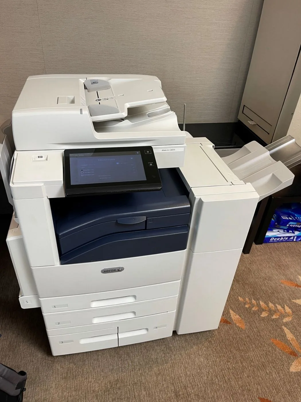 เช่าเครื่องถ่ายเอกสาร Xerox AltaLink C8055 - มุมเฉียงซ้าย