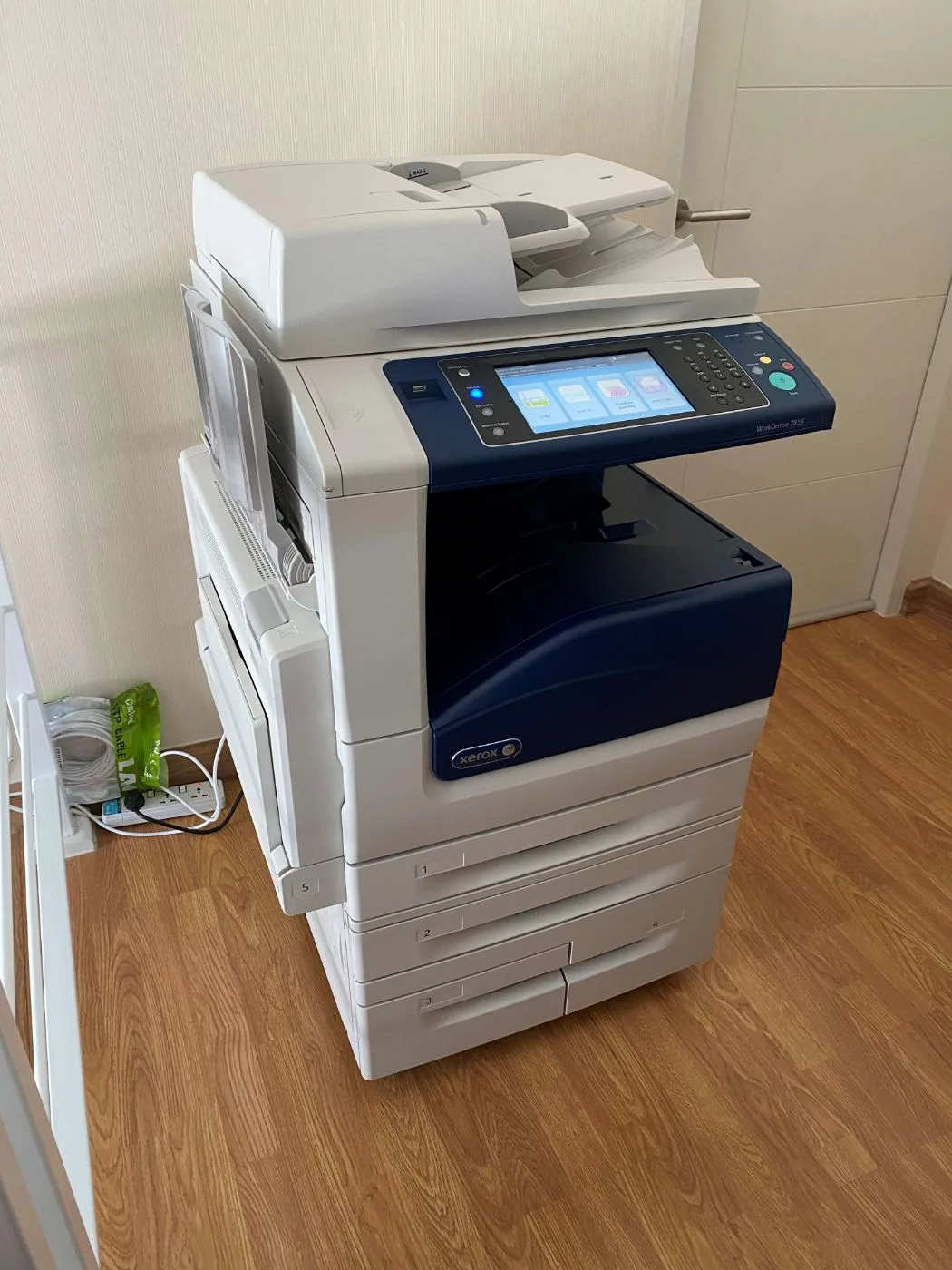 เช่าเครื่องถ่ายเอกสาร Xerox WorkCentre 7855 — ภาพถ่ายจริงของเครื่องให้เช่า มุมที่ 1
